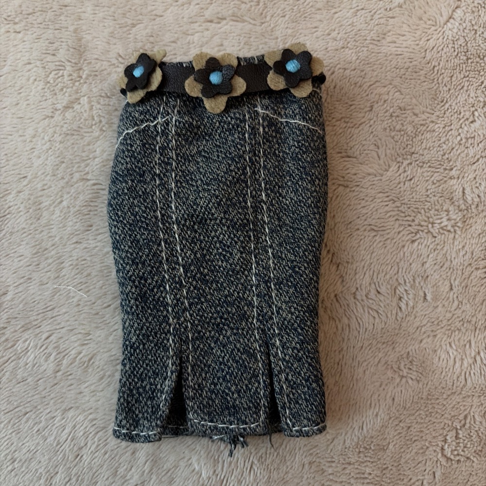 Barbie Clothes Tweed Pencil Skirt With‎ Floral Accents Fashion Doll B11